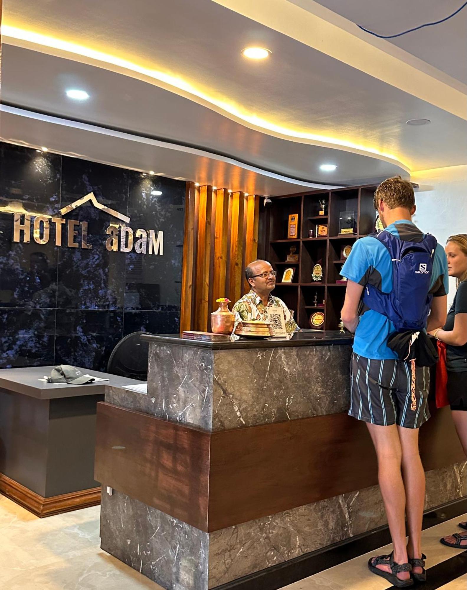 פוקהרה Hotel Adam מראה חיצוני תמונה