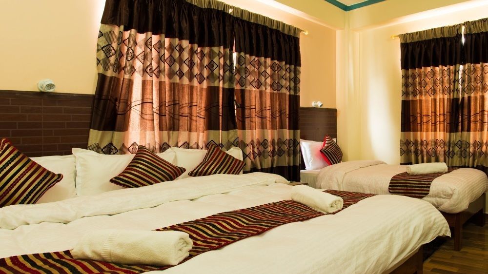 פוקהרה Hotel Adam מראה חיצוני תמונה
