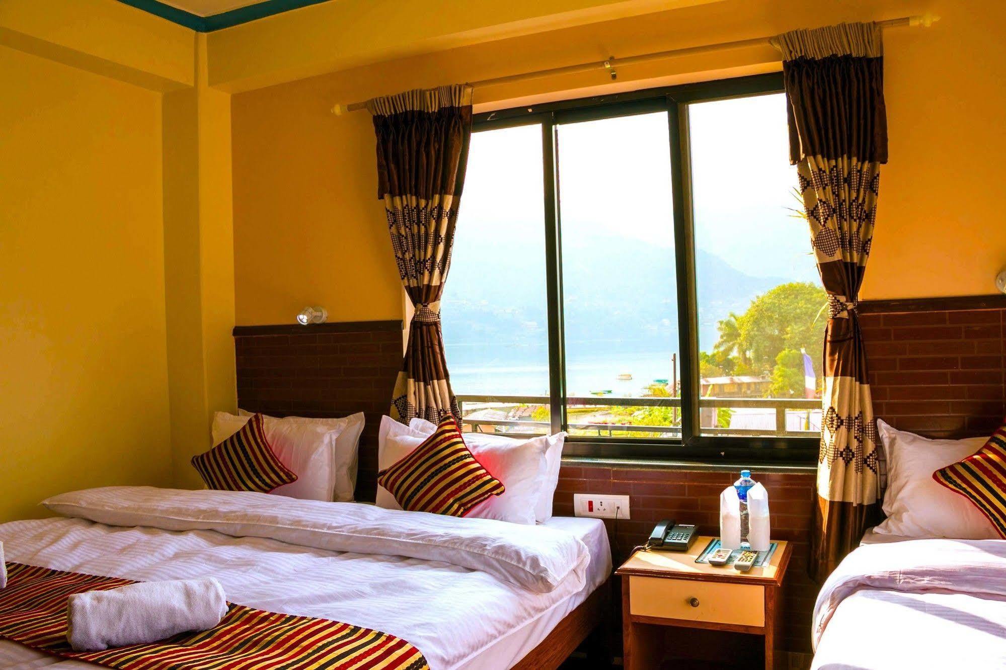 פוקהרה Hotel Adam מראה חיצוני תמונה