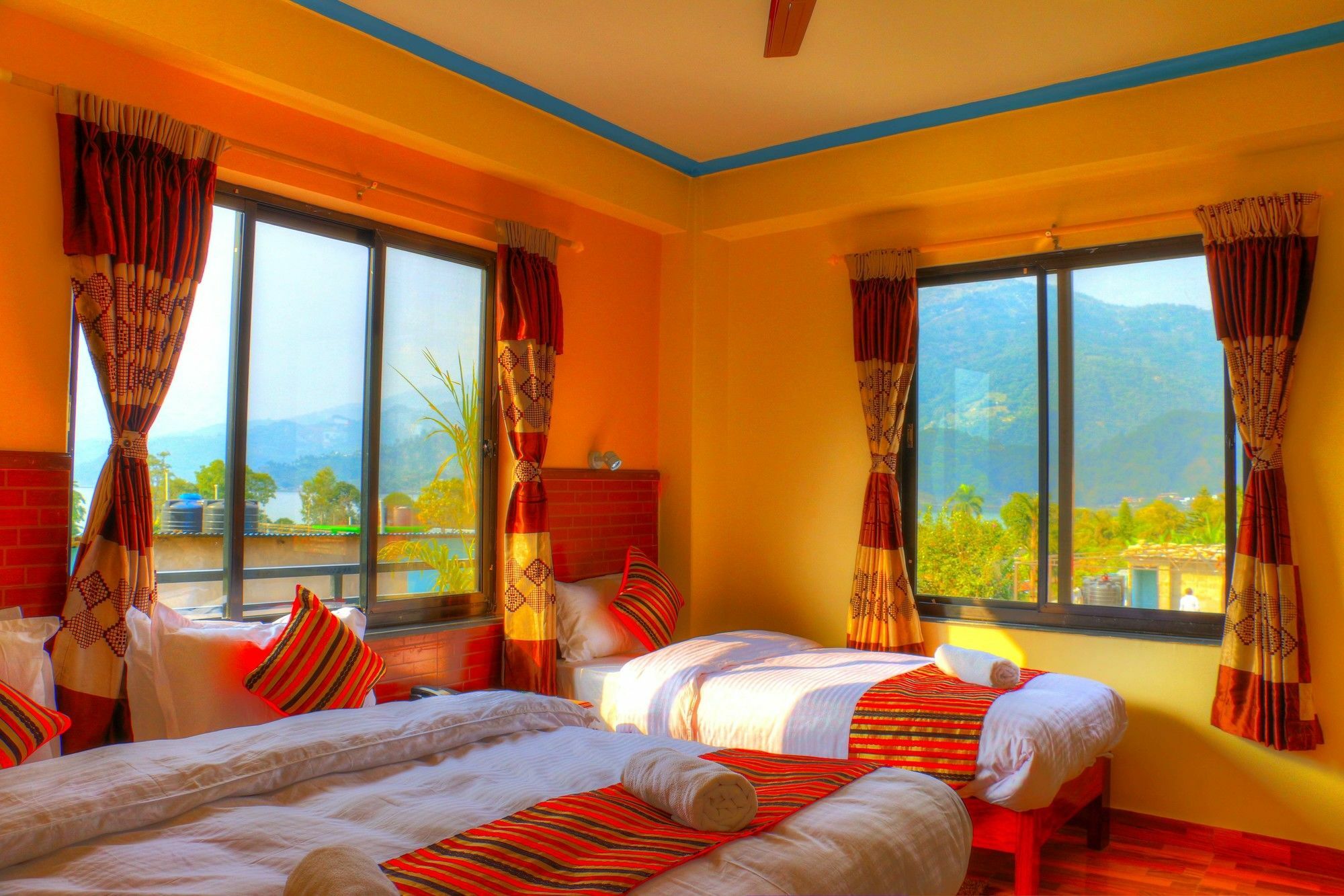 פוקהרה Hotel Adam מראה חיצוני תמונה